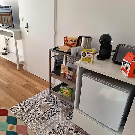 Bed & Breakfast Studio 2 Renove Balcon Garage *